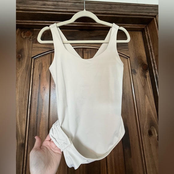 Rae Mode Beige Scoop Neck Bodysuit – Sleeveless Stretch Fit with Snap Closure - Picture 5 of 9